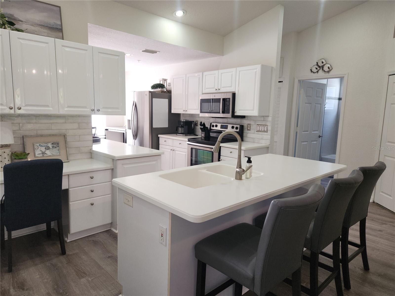 FAIRWAY GARDENS AT TARA - Residential Lease