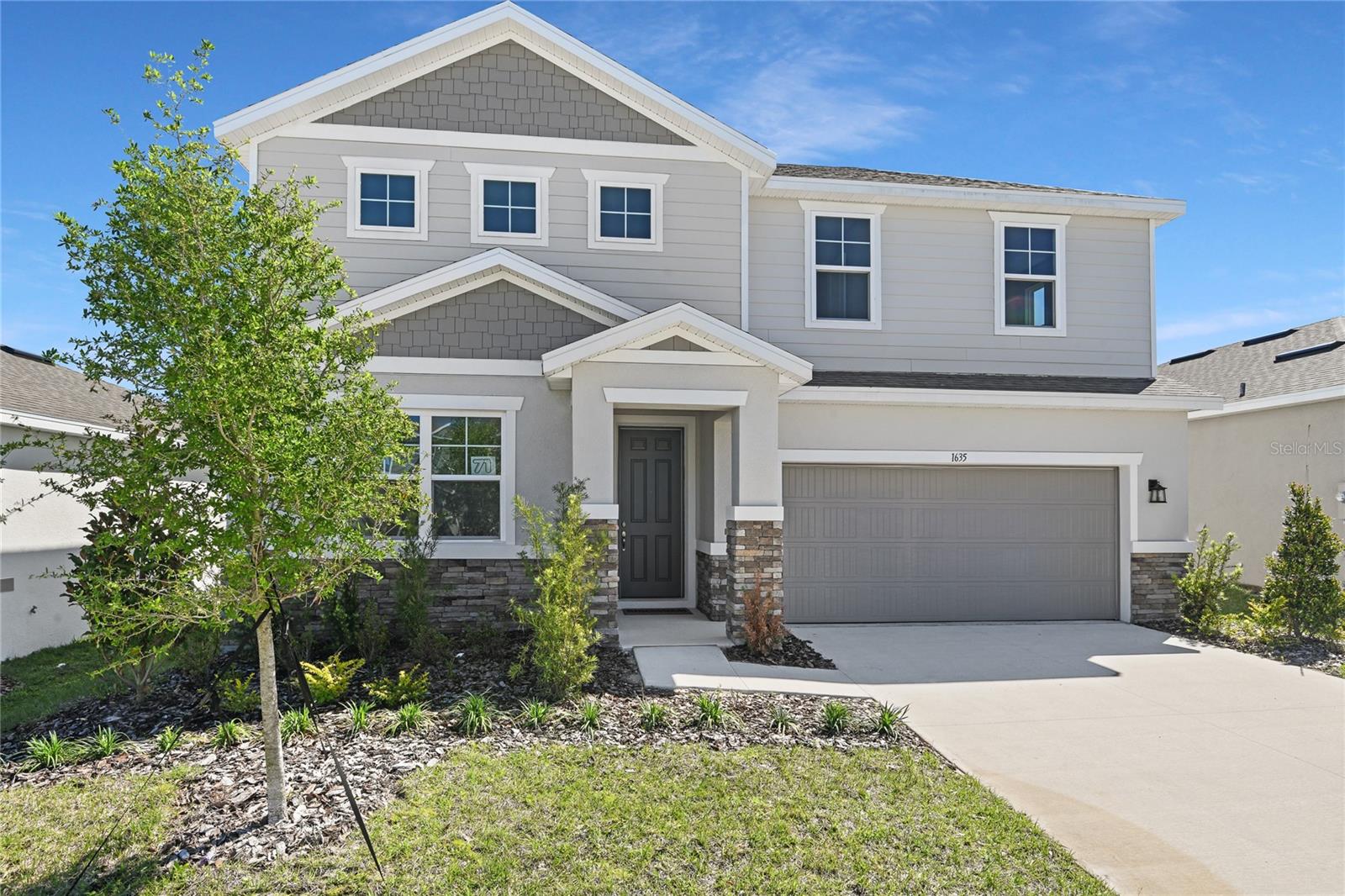 1635 SUGARBELLE CIRCLE