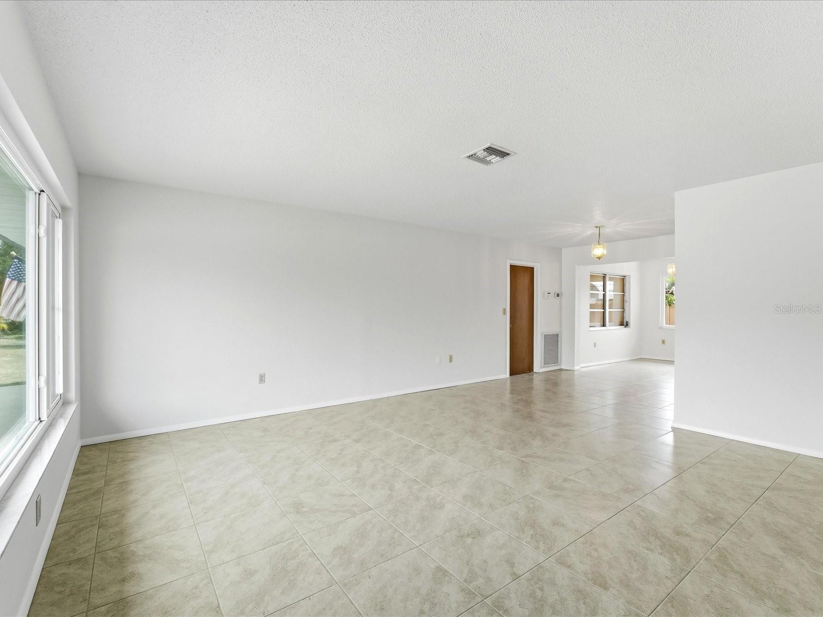 21029 PEACHLAND BOULEVARD