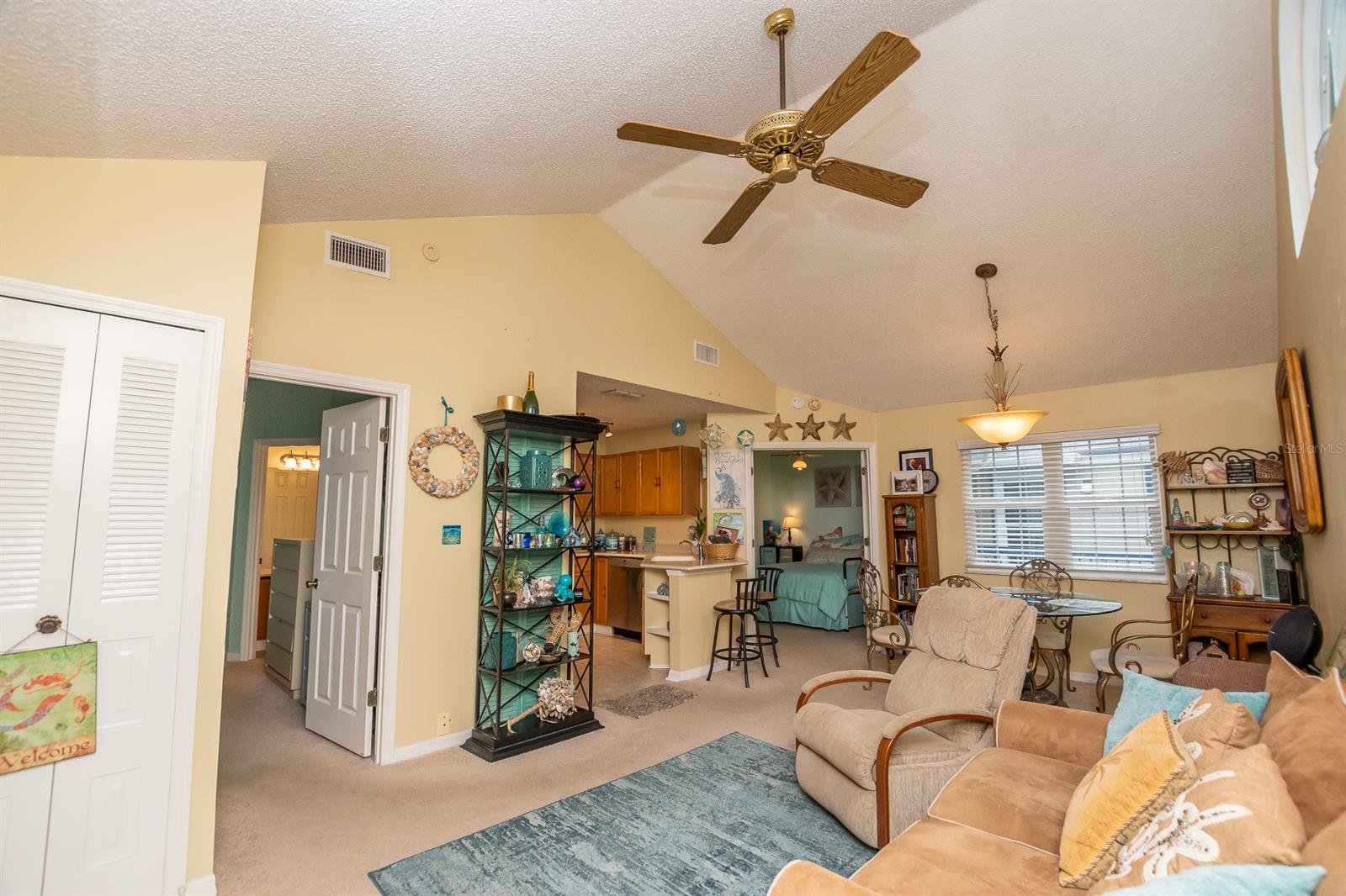 Sun Beach Club Condo Ph 01-03 - Residential