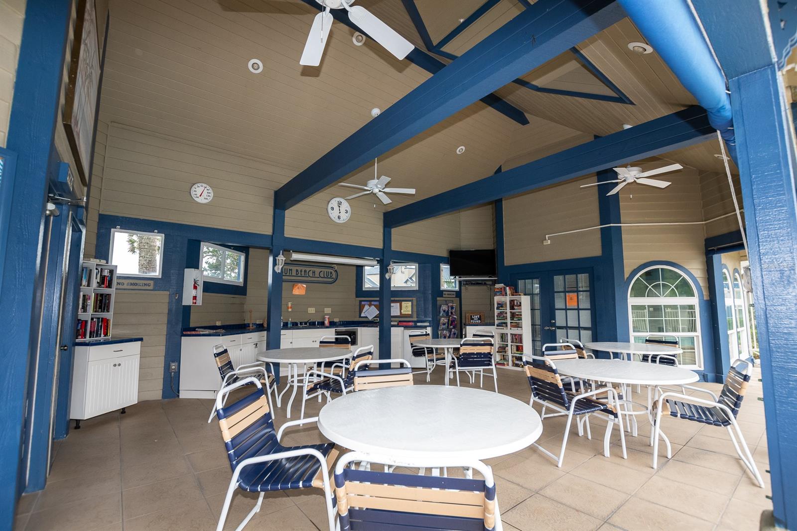 Sun Beach Club Condo Ph 01-03 - Residential