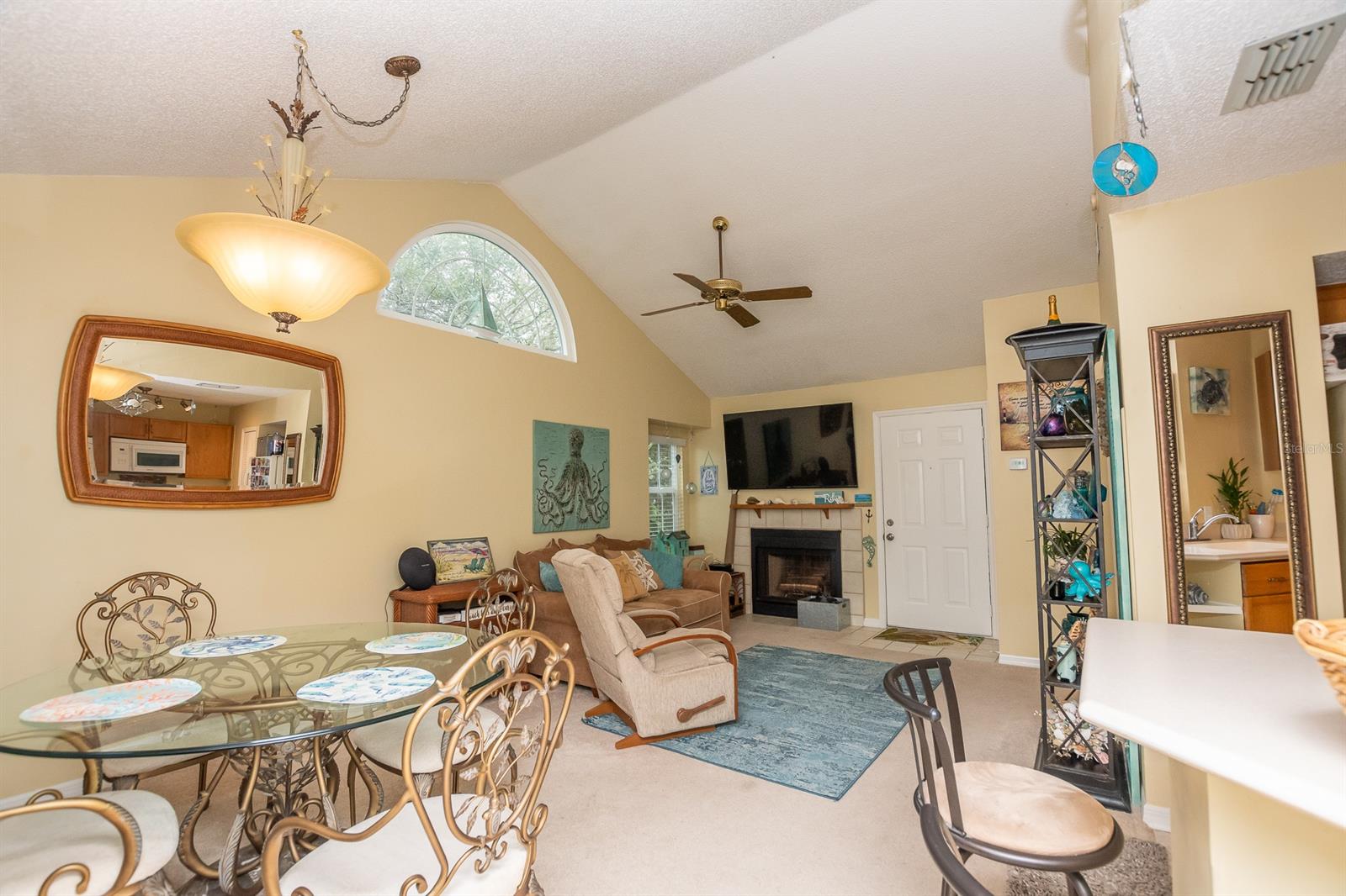 Sun Beach Club Condo Ph 01-03 - Residential