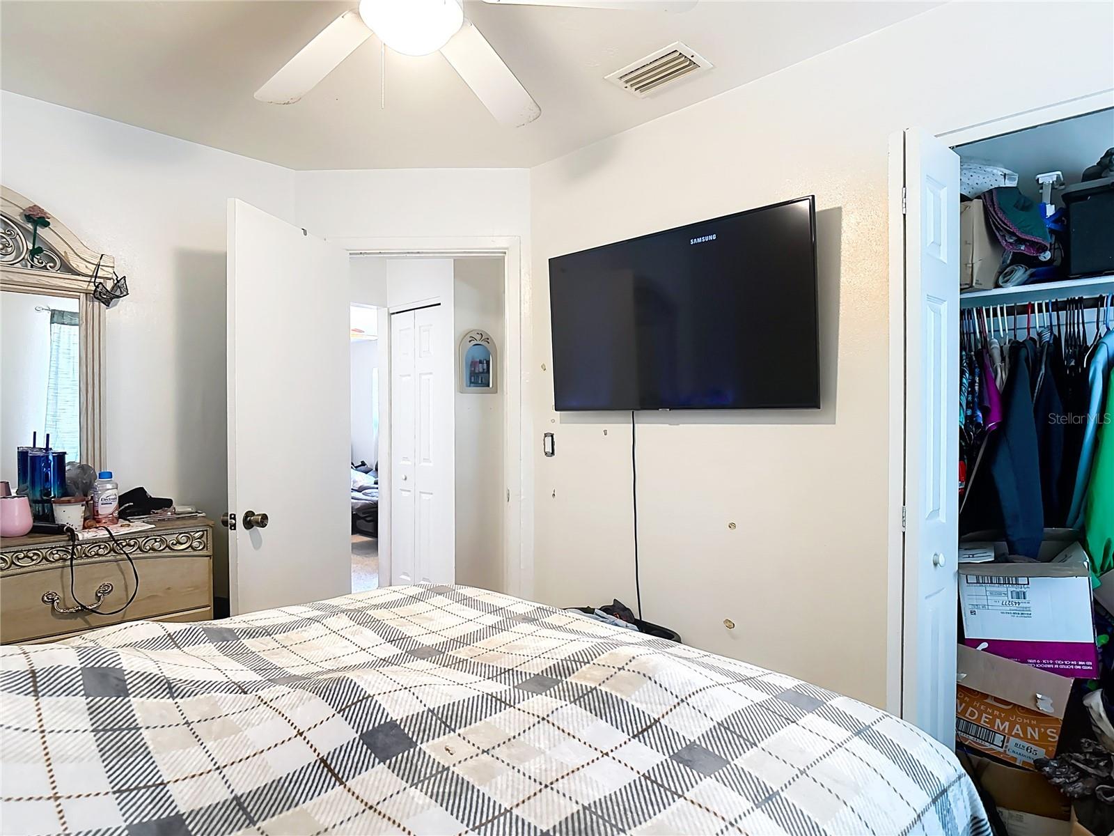 DELTONA LAKES UNIT 74 - Residential