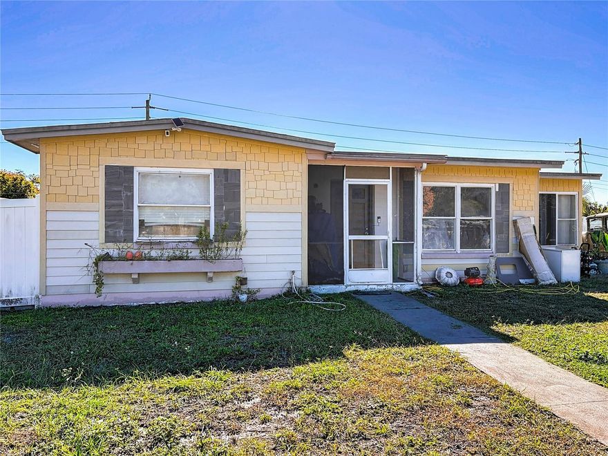 2-bedroom, 1-bath home with updated electrical, situated on a large lot with no HOA. This property is a blank canvas and needs some work, offering great potential for renovation or customization. Plenty of space for parking, additions, or outdoor projects. Ideal for investors or buyers looking to make a home their own.