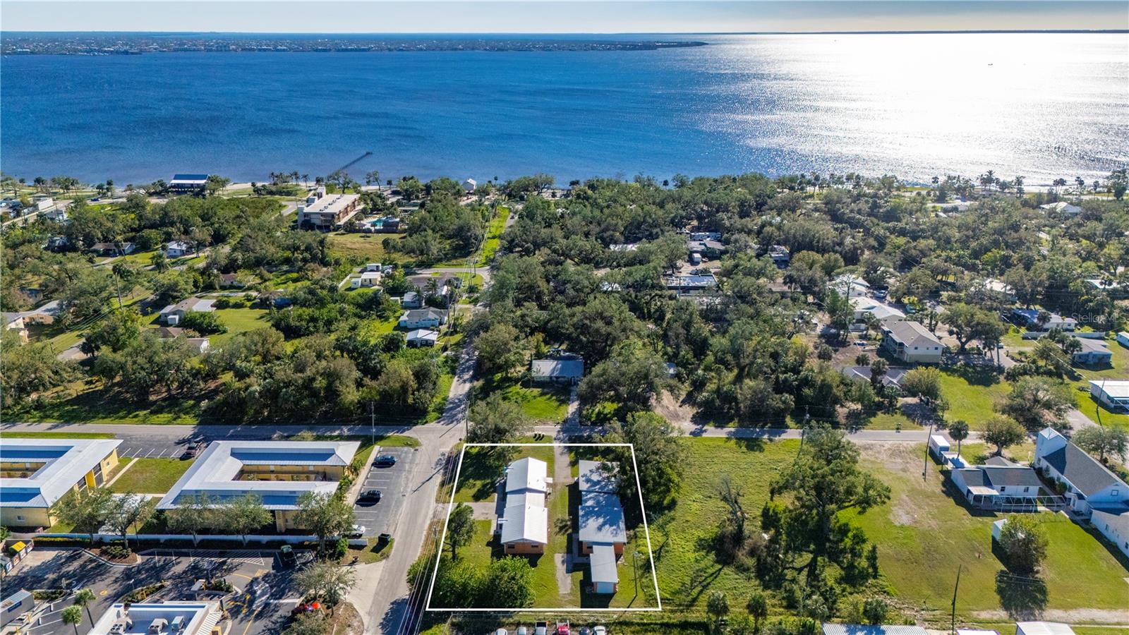 C HARBOR - Residential Income