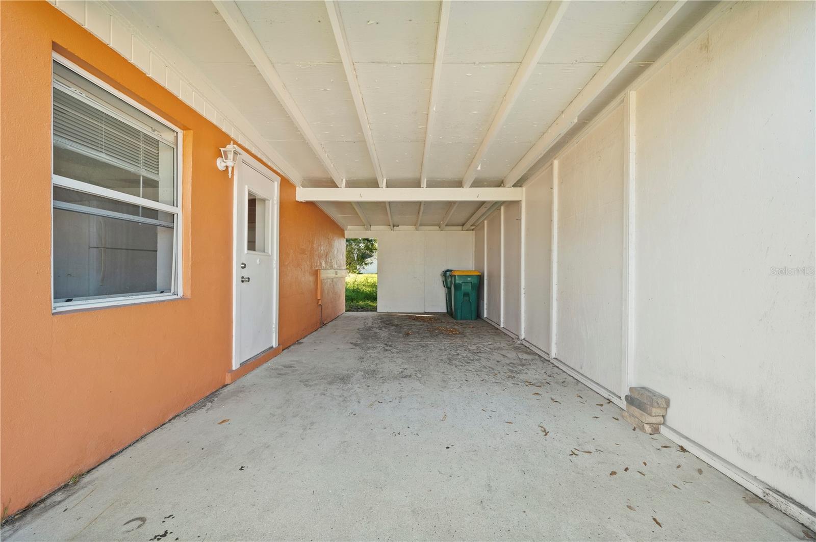 C HARBOR - Residential Income