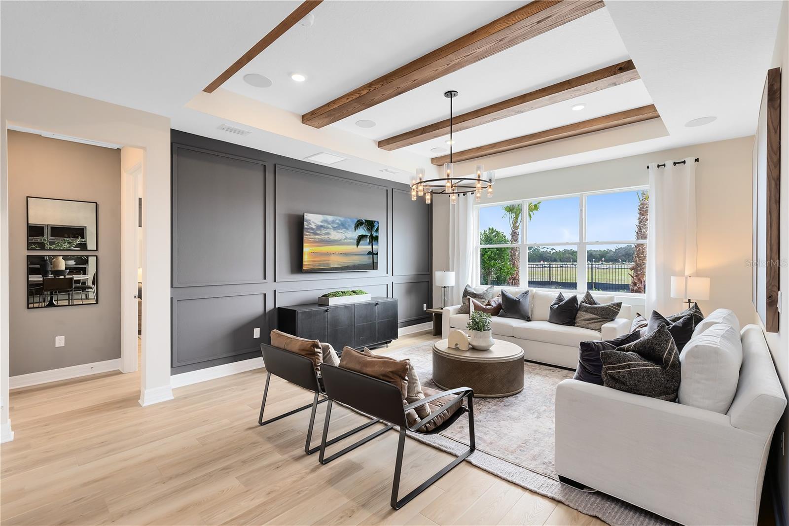 BRIDGEWALK - Residential