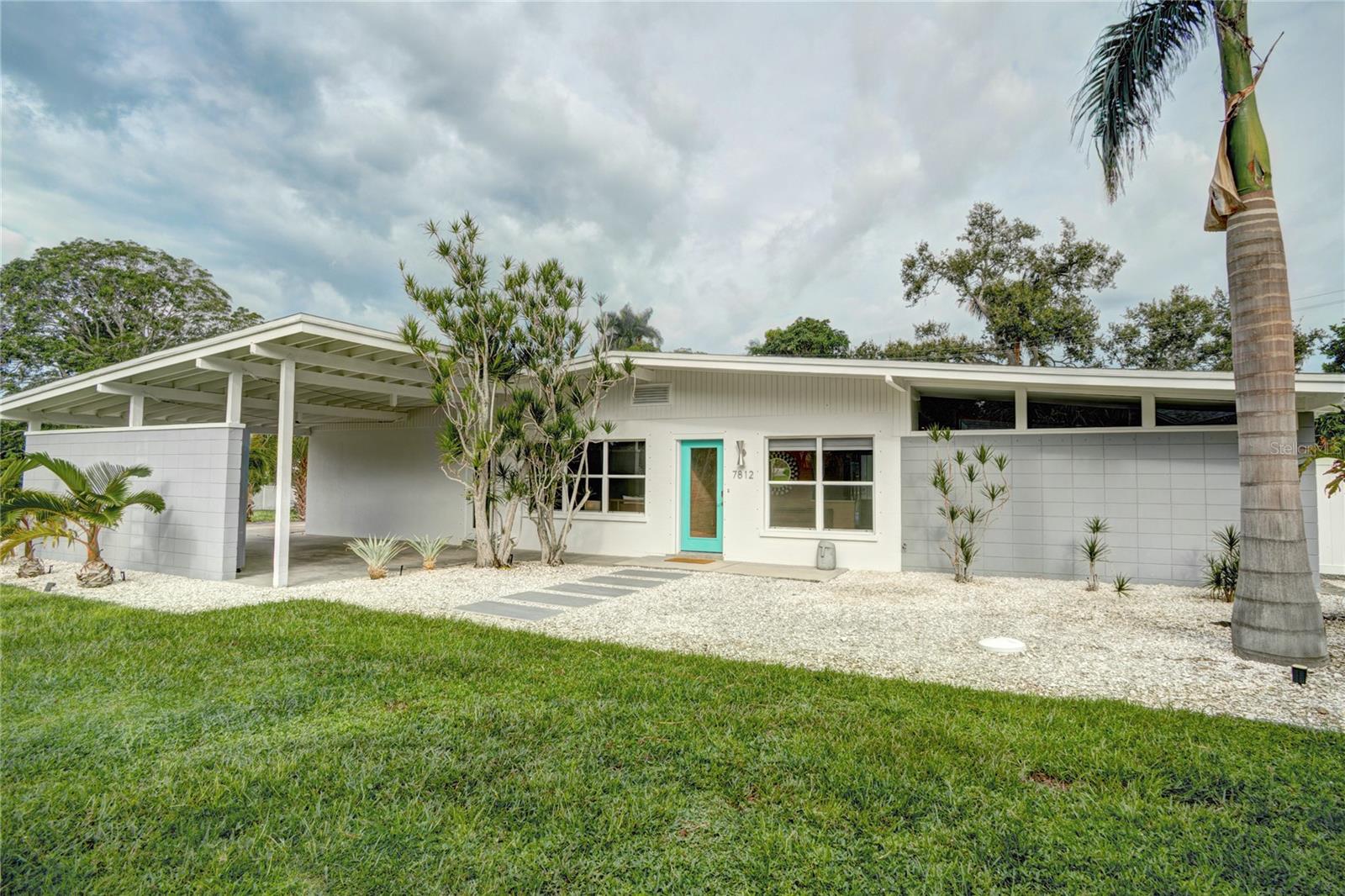 PALMA SOLA PARK - Residential