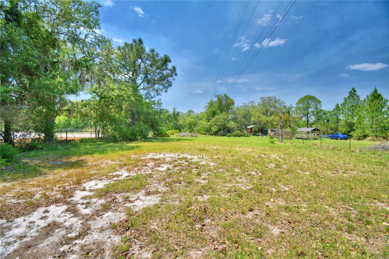 OAKRIDGE ESTATES - Residential