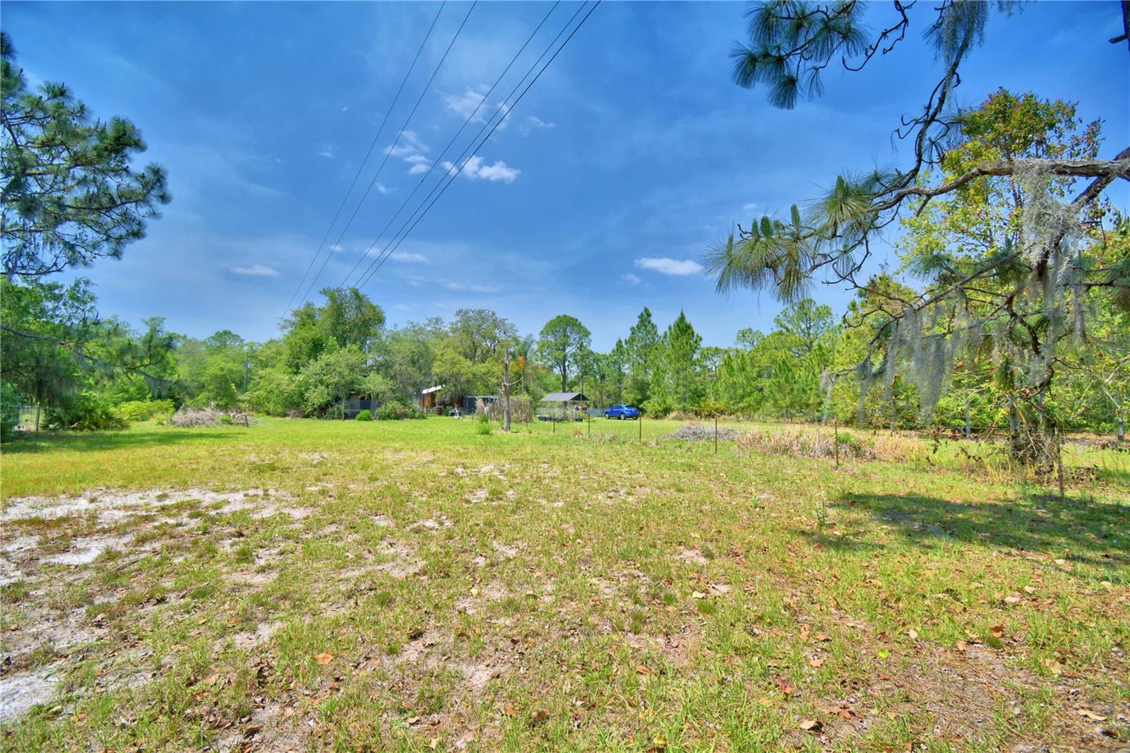 OAKRIDGE ESTATES - Residential