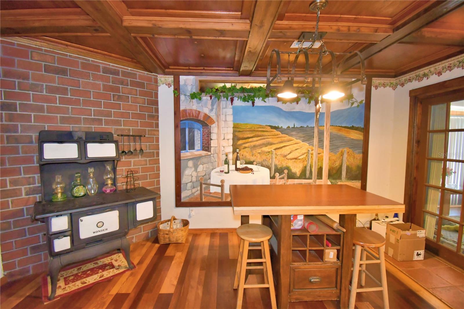 OAKRIDGE ESTATES - Residential