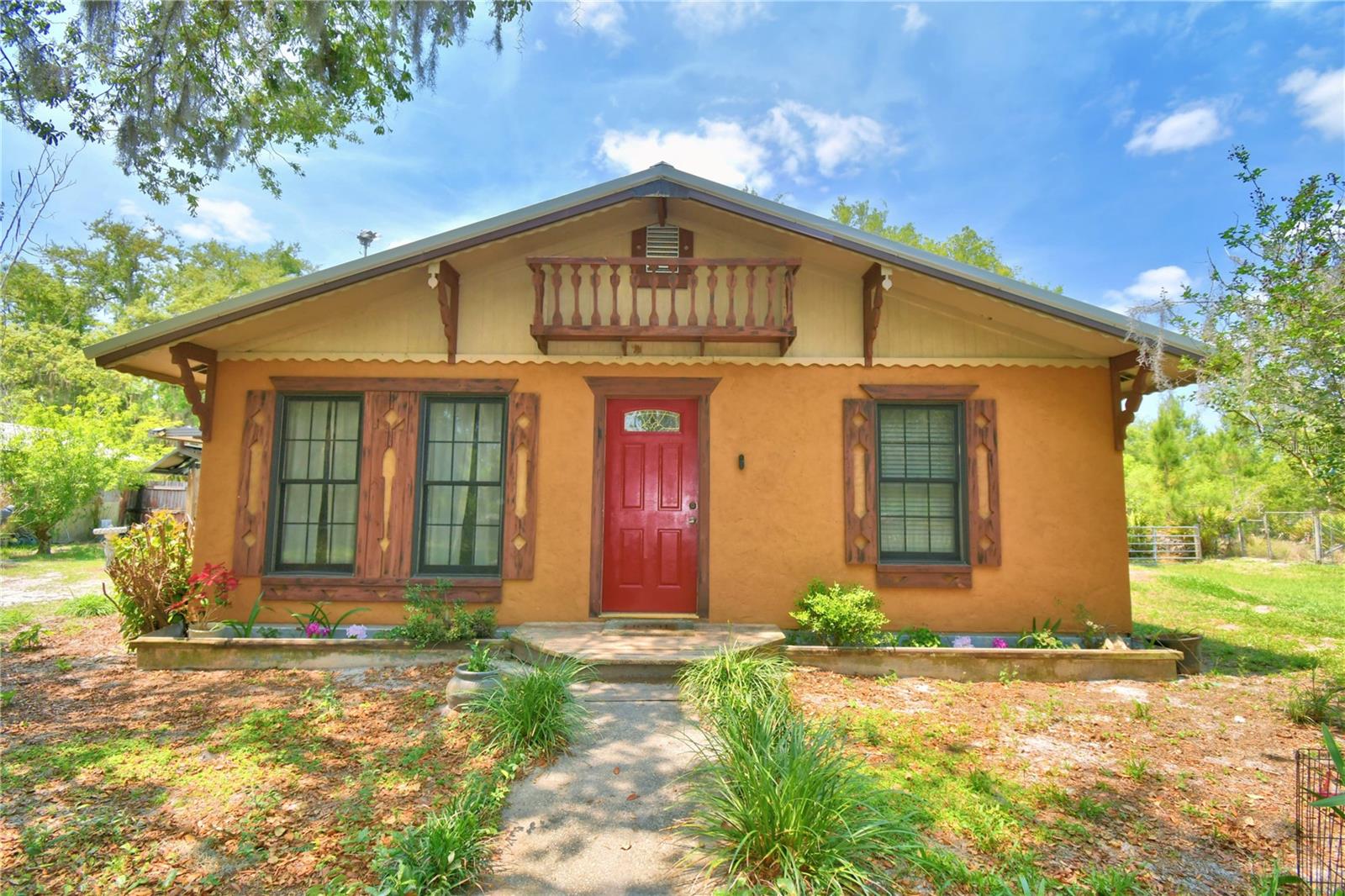 OAKRIDGE ESTATES - Residential