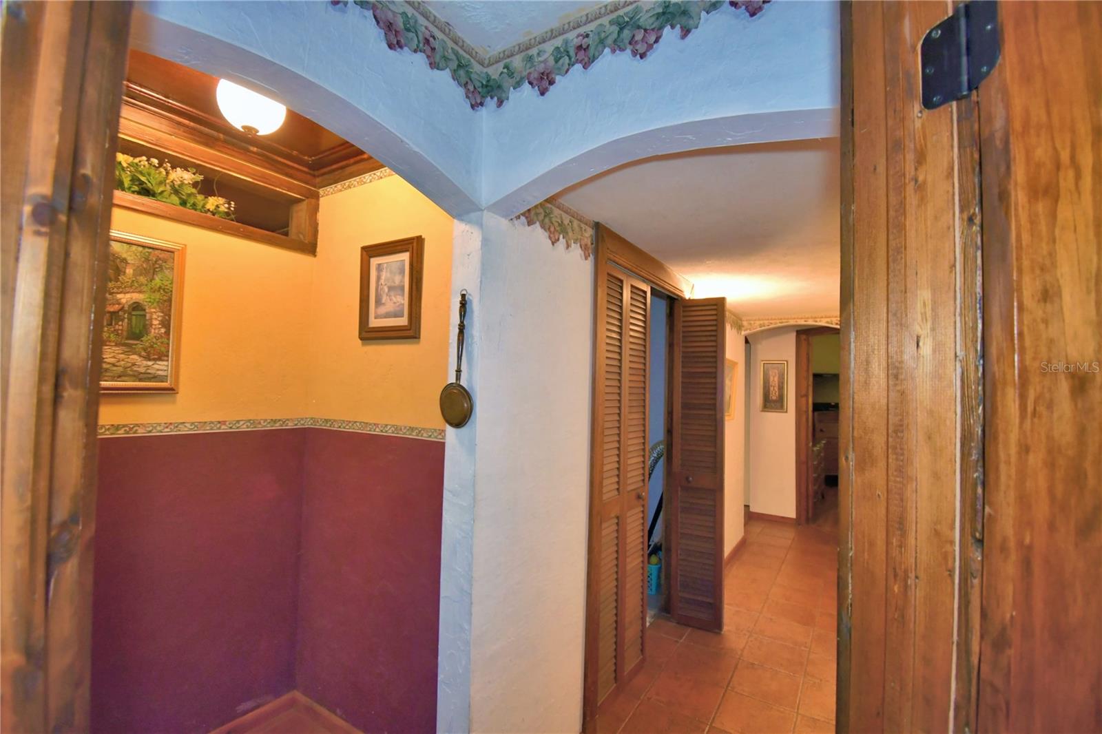 OAKRIDGE ESTATES - Residential