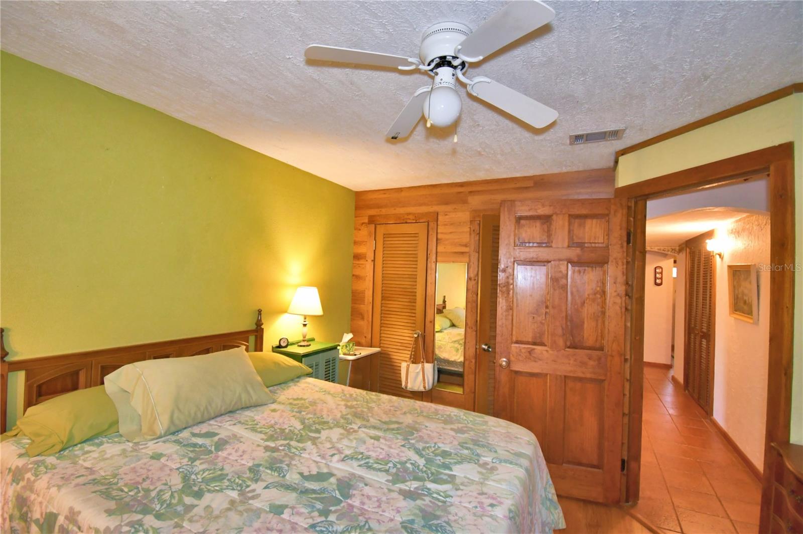 OAKRIDGE ESTATES - Residential