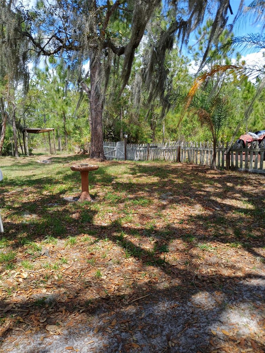 OAKRIDGE ESTATES - Residential