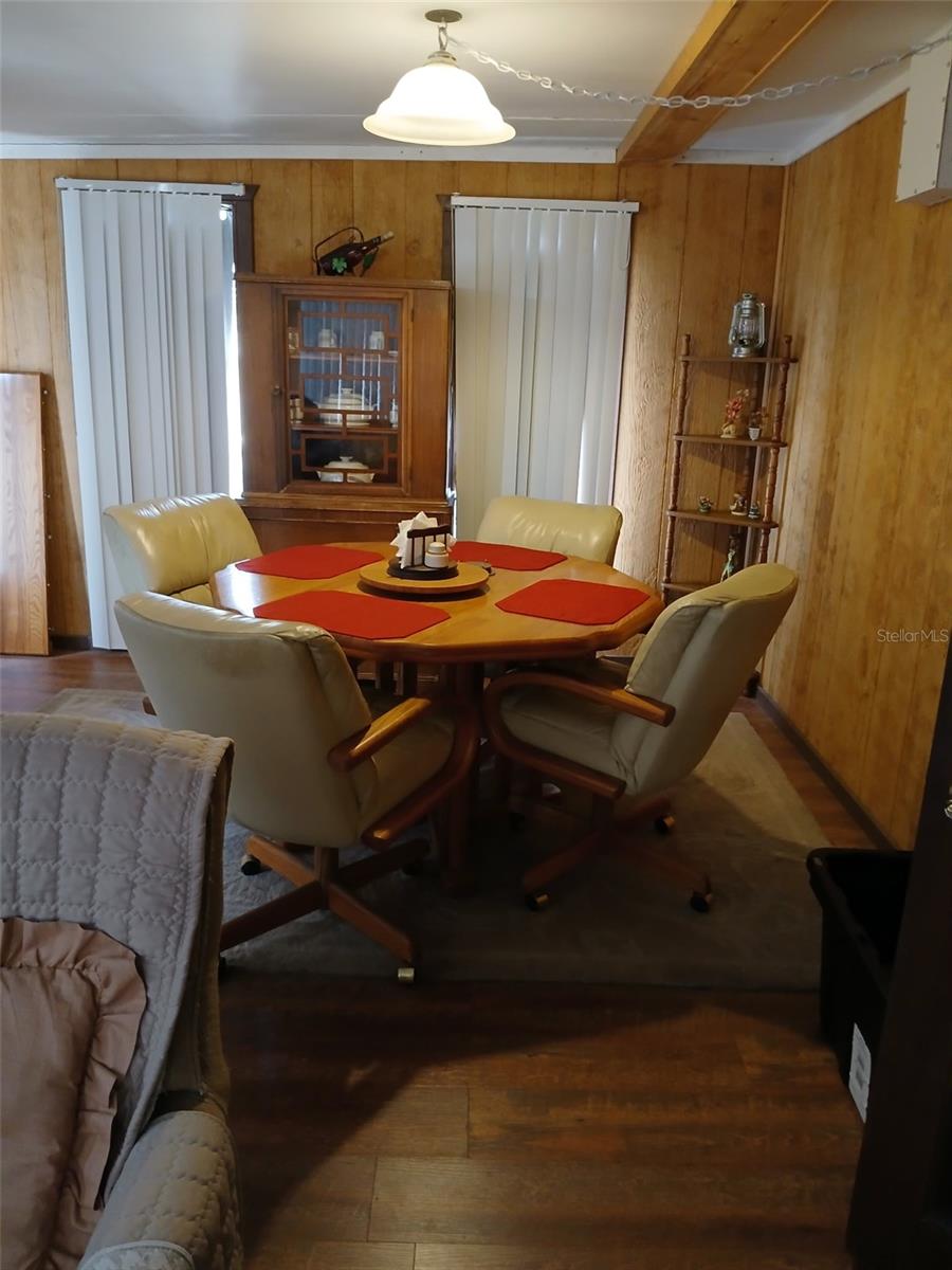 OAKRIDGE ESTATES - Residential