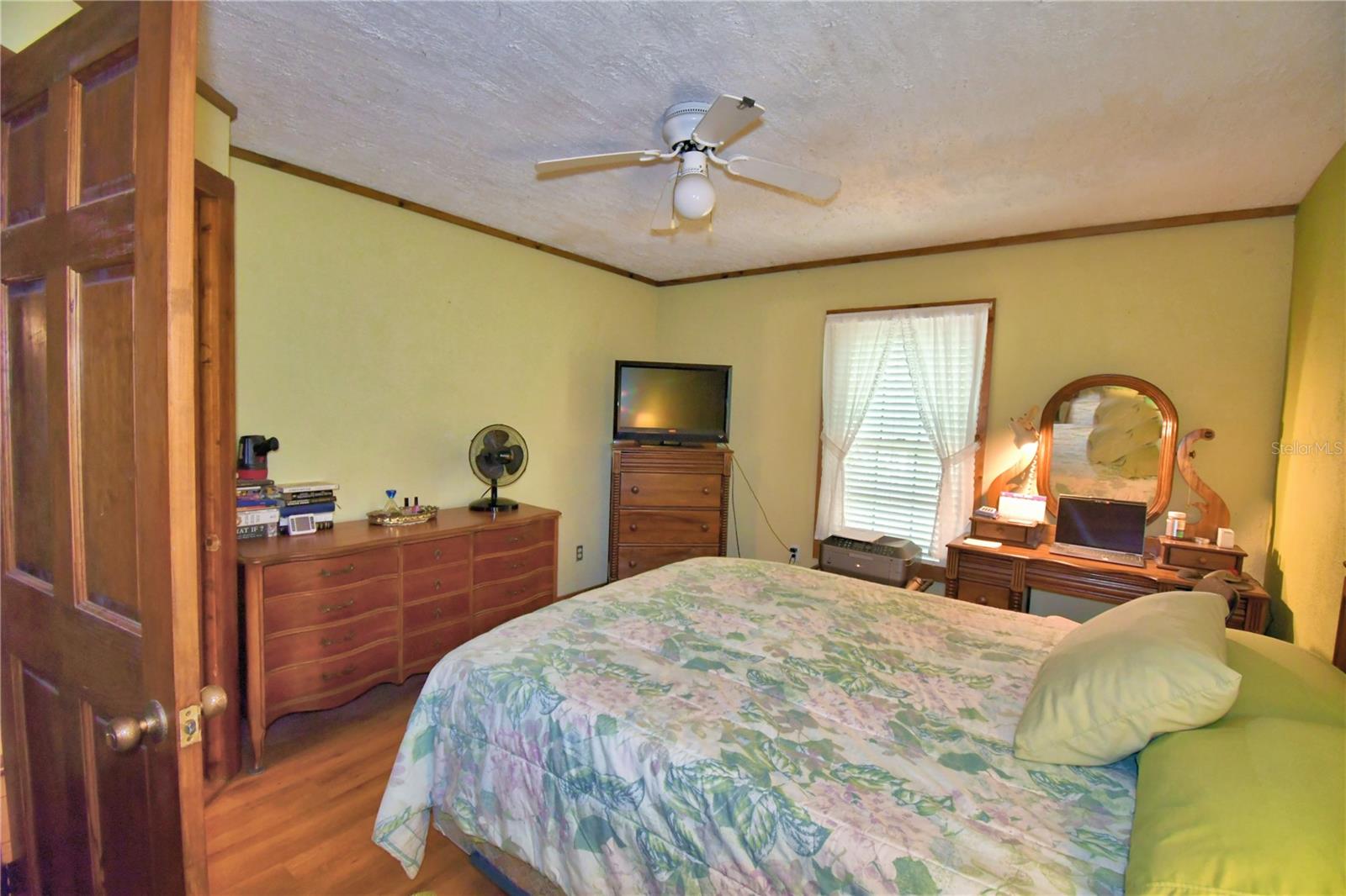 OAKRIDGE ESTATES - Residential