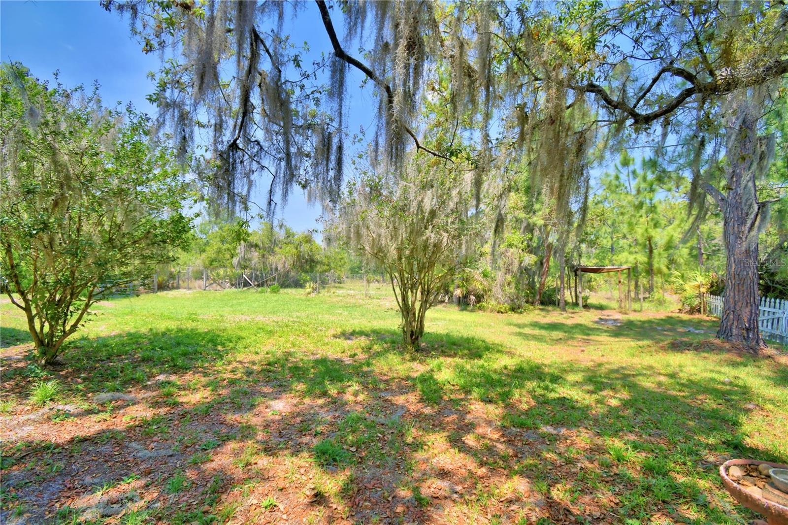 OAKRIDGE ESTATES - Residential