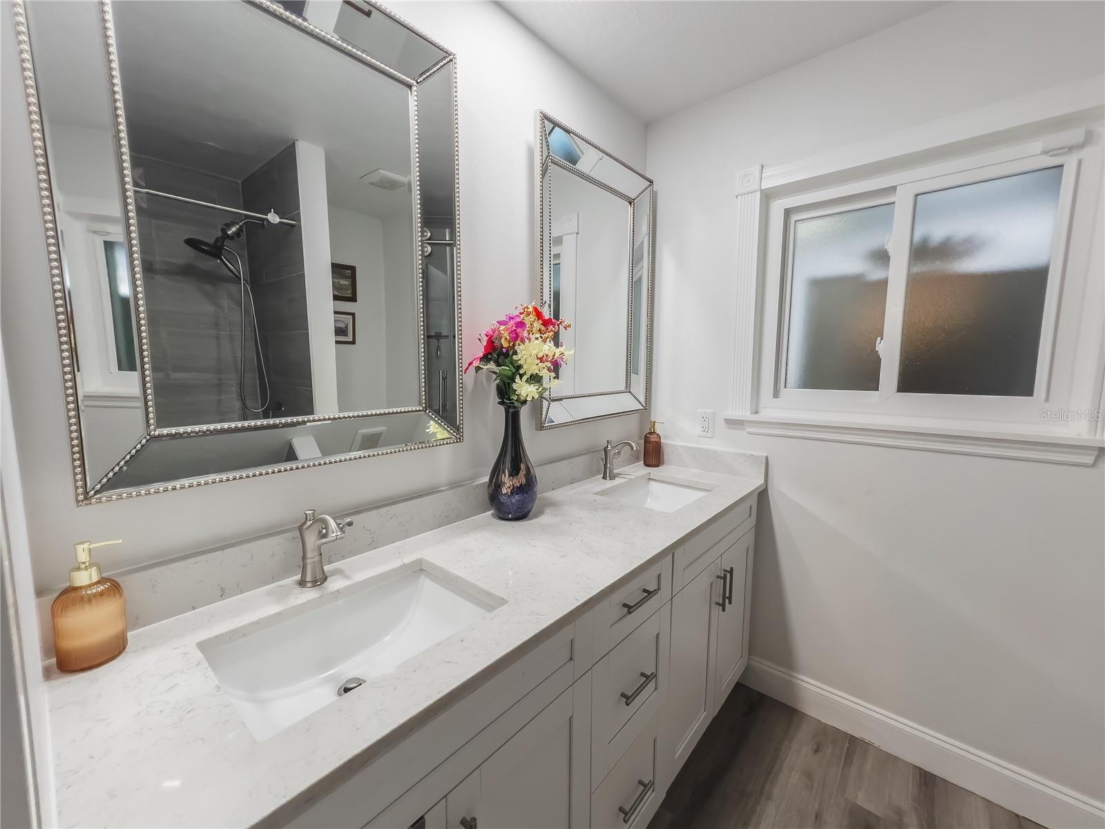 ROLLING ACRES EST UNIT 2 - Residential