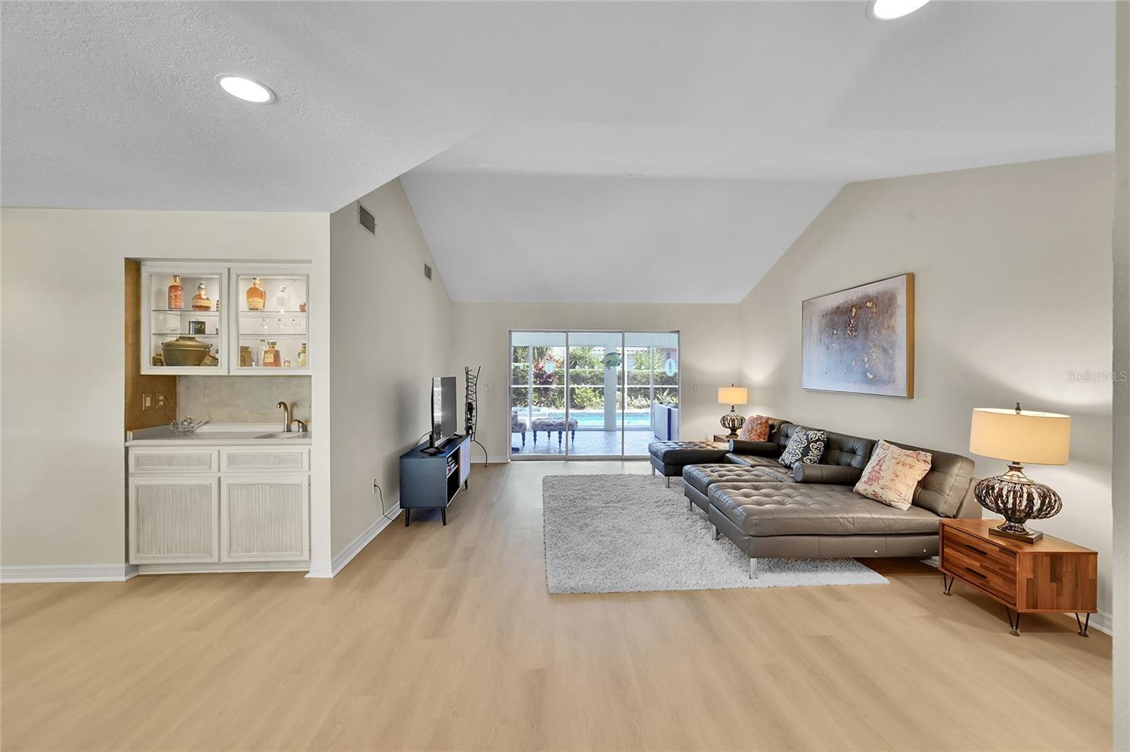 WATERFORD PH 1-A - Residential