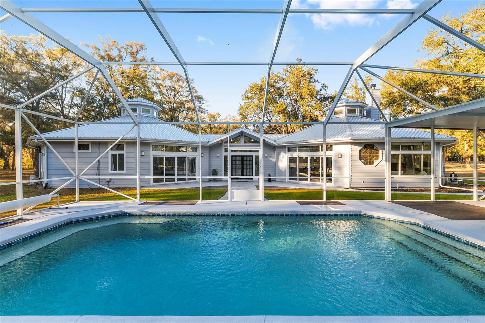 UNIVERSITY AVE PROPERTIES INC - Residential