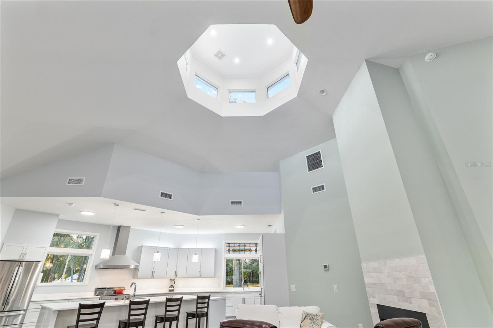 UNIVERSITY AVE PROPERTIES INC - Residential