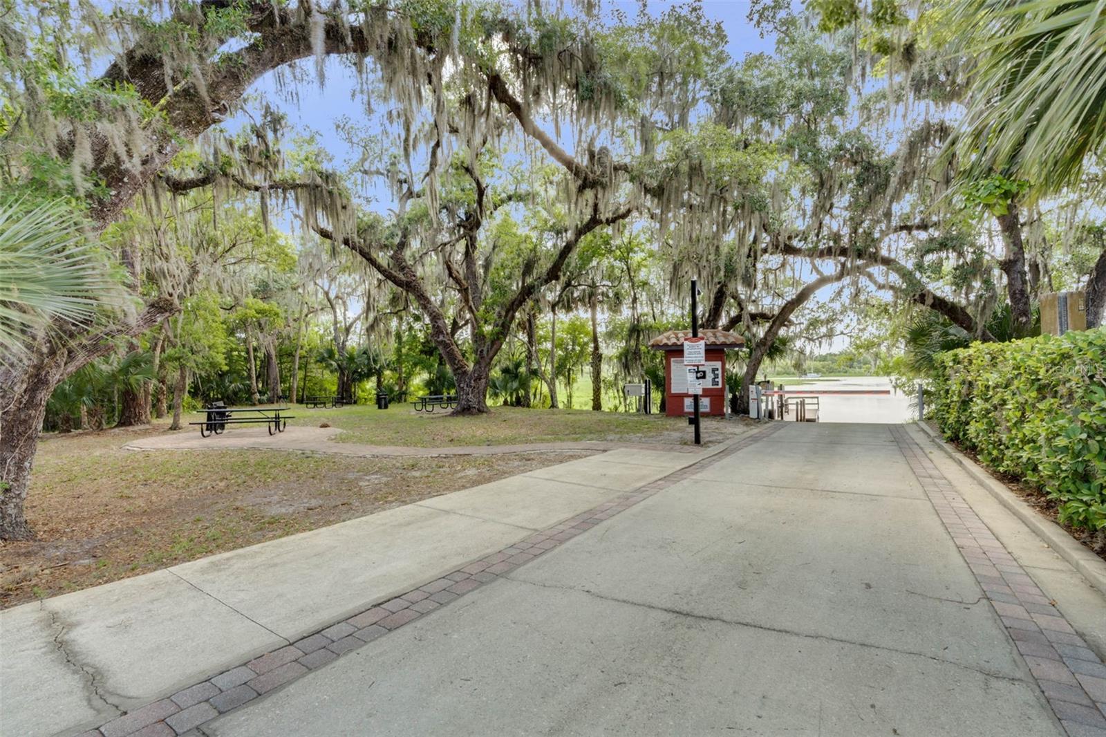 RIVIERA BELLA UN 8C - Residential