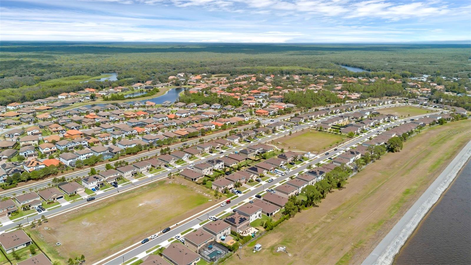 RIVIERA BELLA UN 8C - Residential