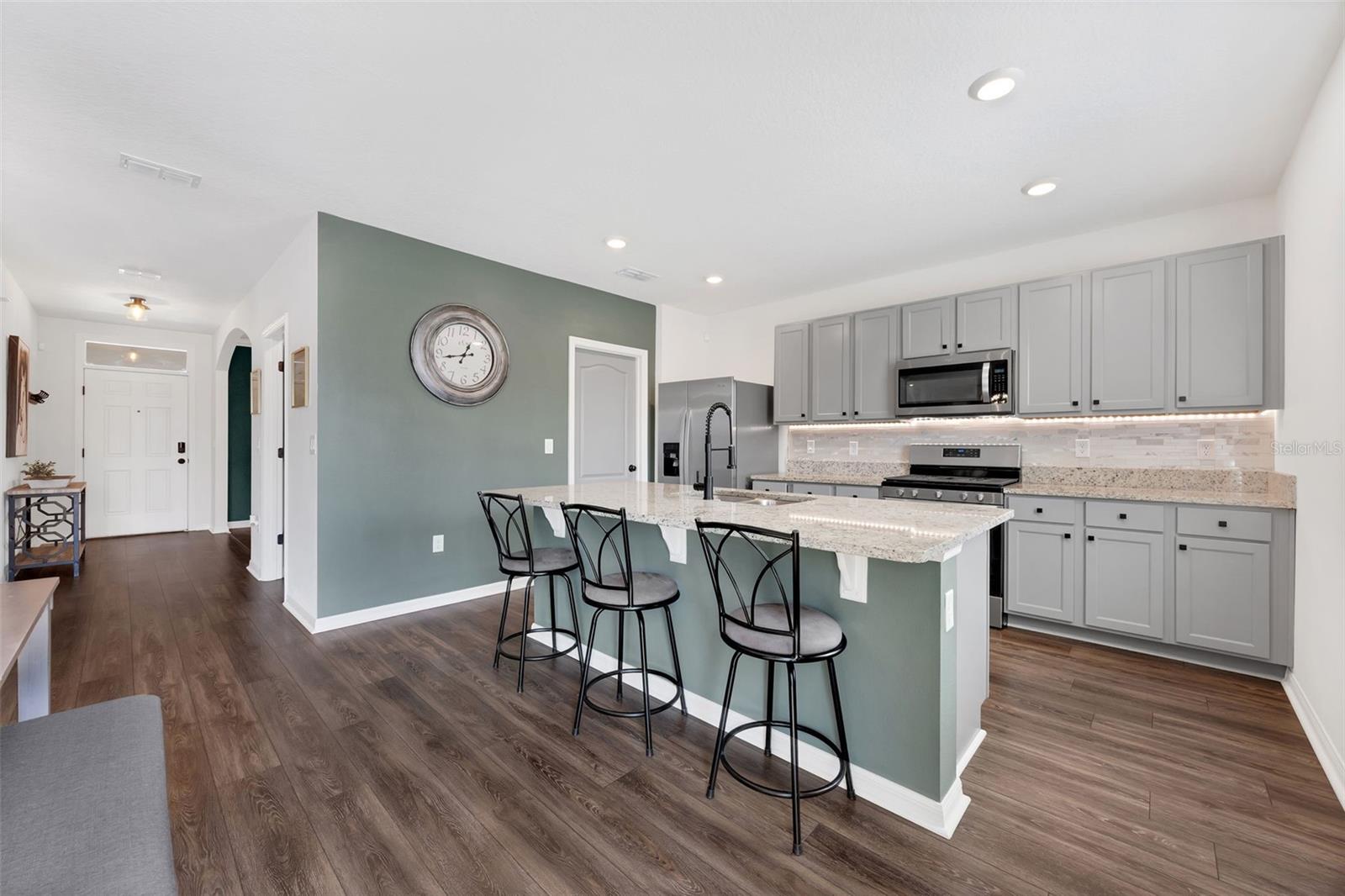 RIVIERA BELLA UN 8C - Residential