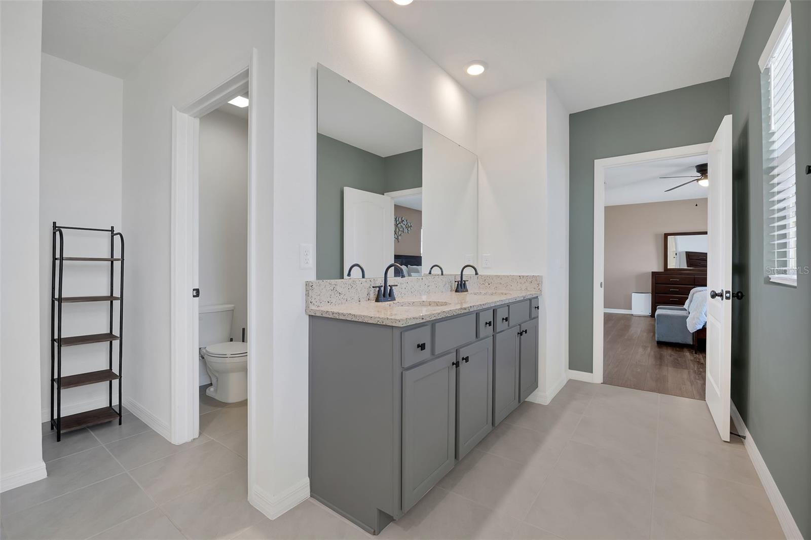 RIVIERA BELLA UN 8C - Residential