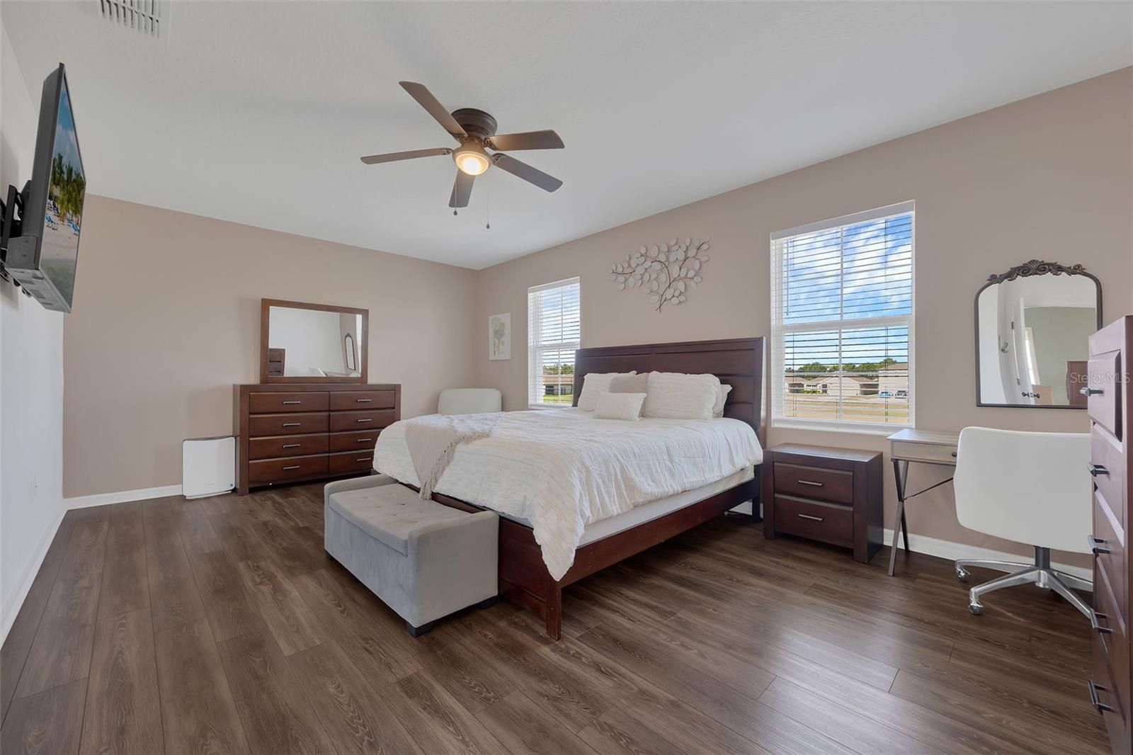 RIVIERA BELLA UN 8C - Residential