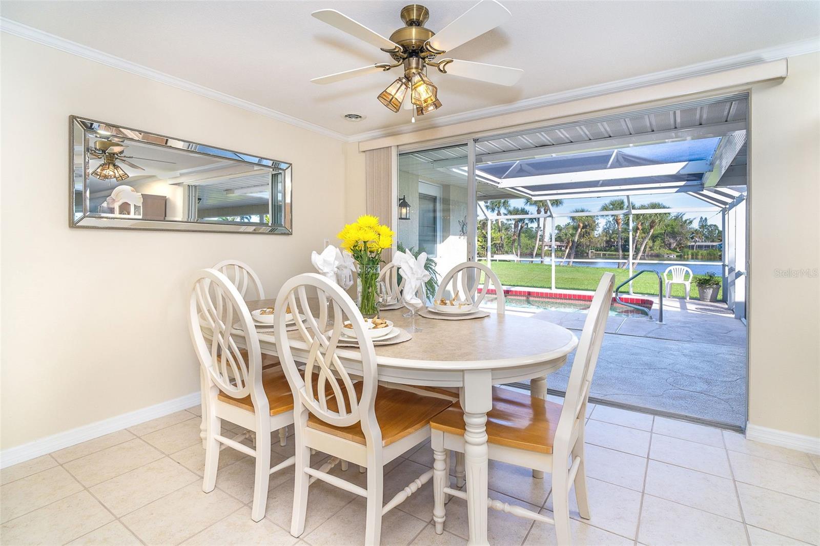 ARTIST ACRES - Residential