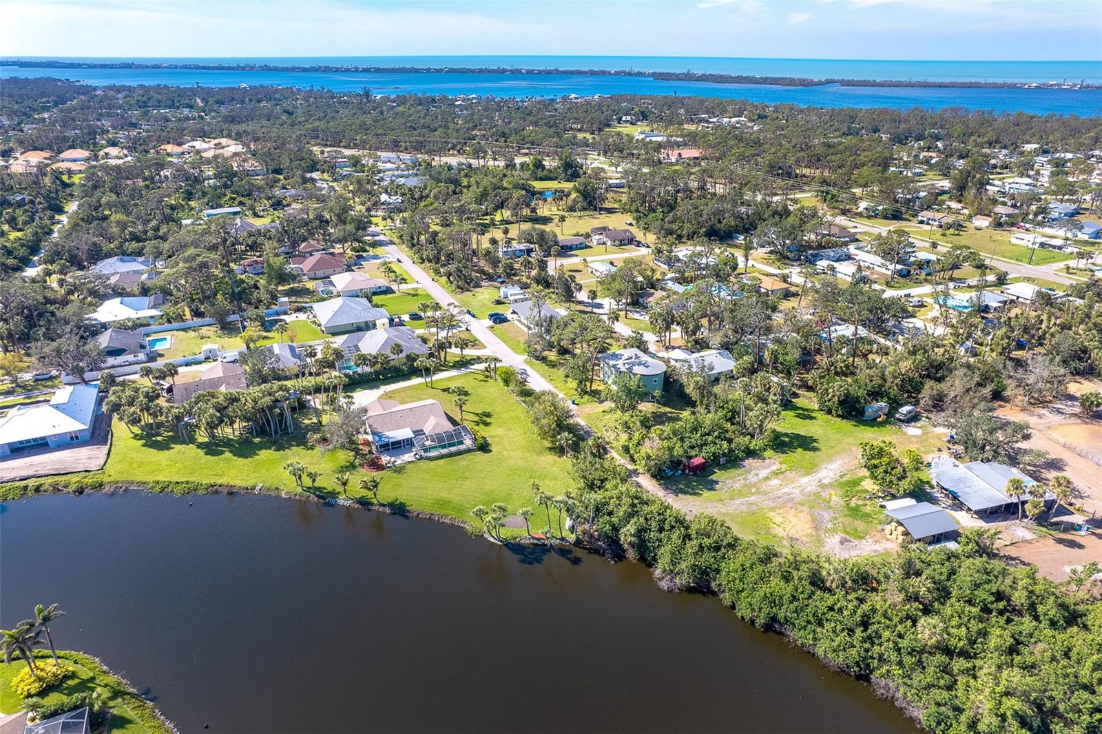 ARTIST ACRES - Residential