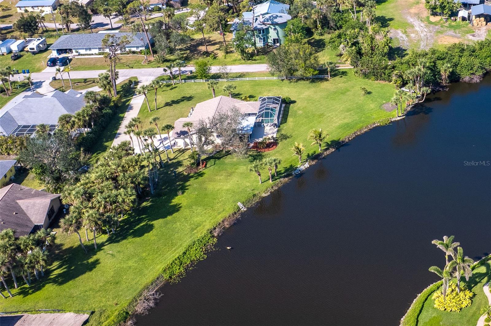 ARTIST ACRES - Residential