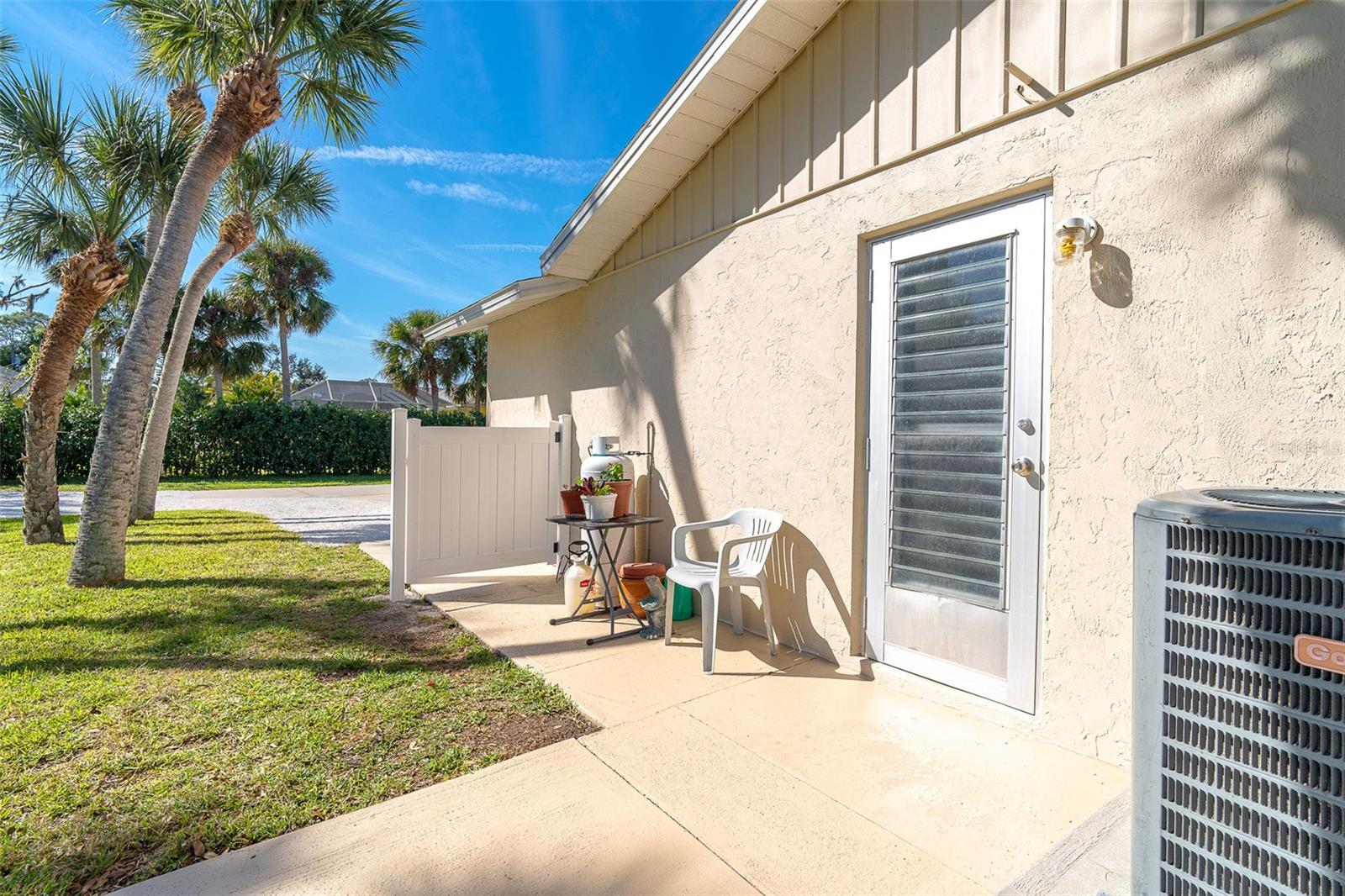 ARTIST ACRES - Residential