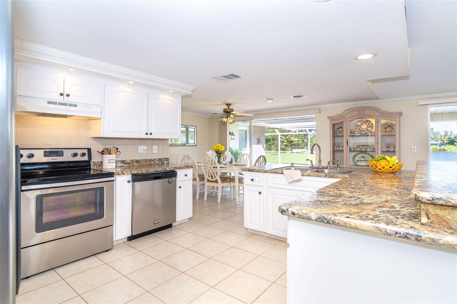 ARTIST ACRES - Residential