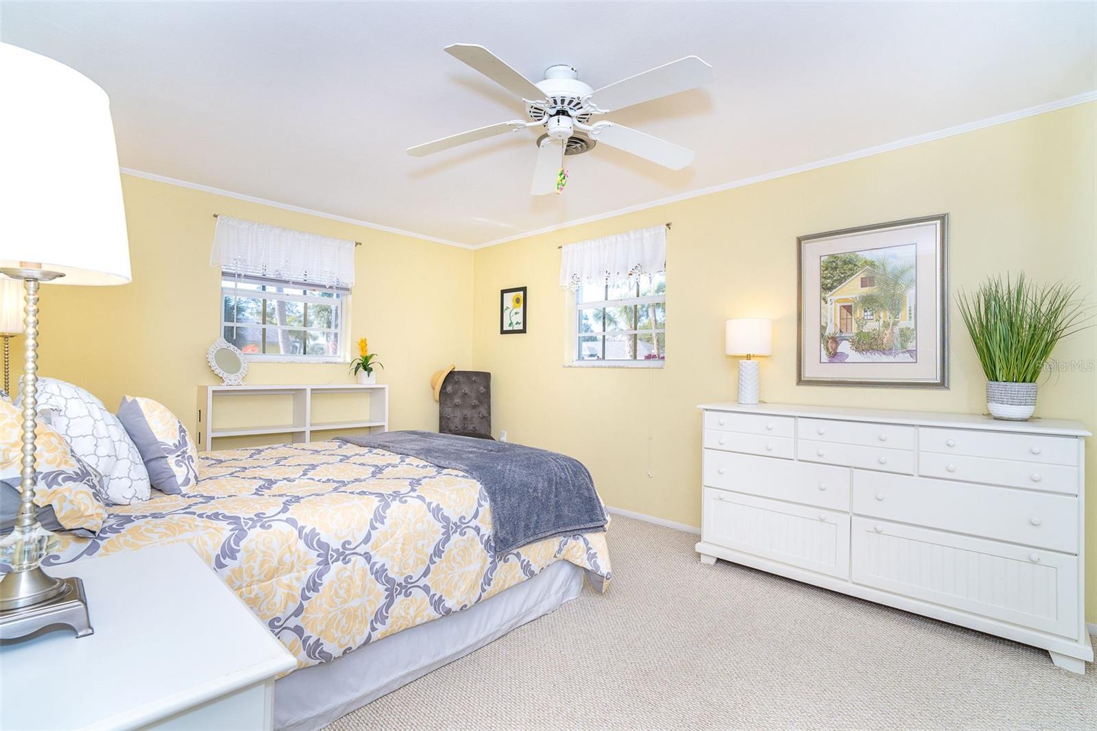 ARTIST ACRES - Residential