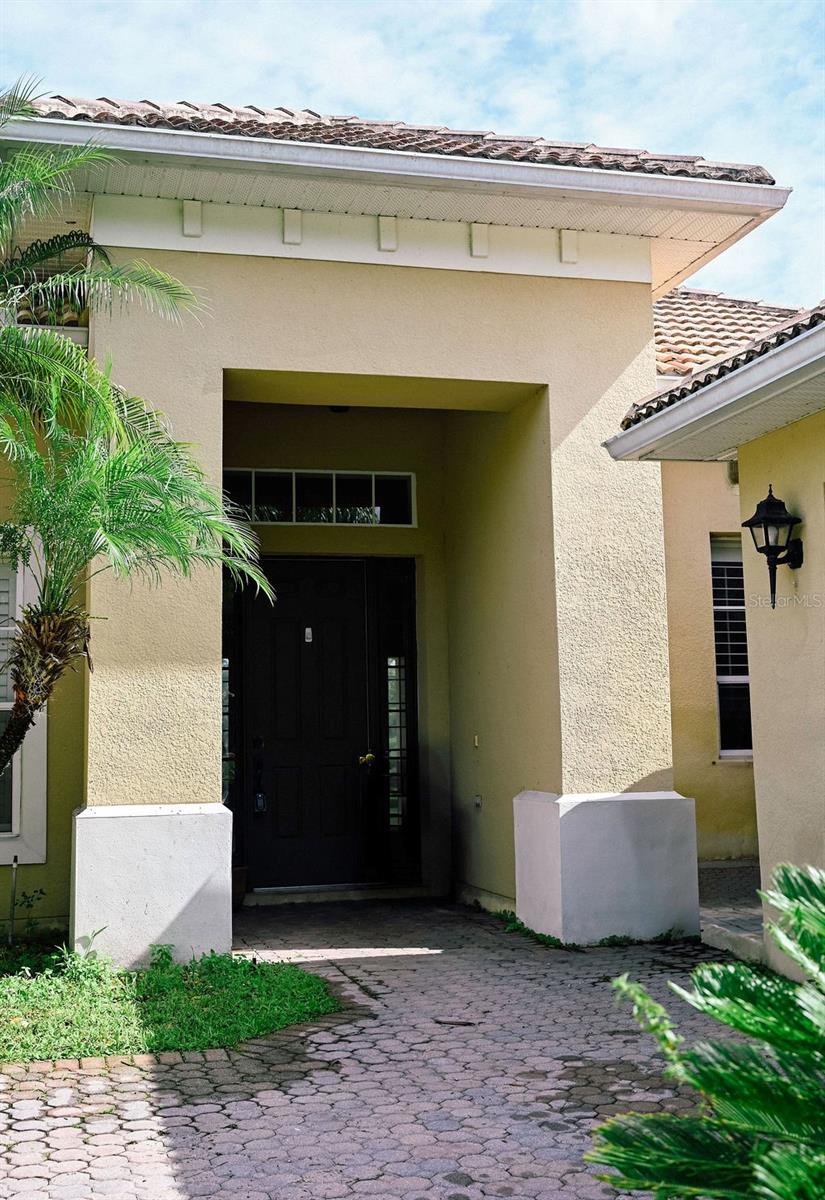 3504 SHOREWOOD DRIVE