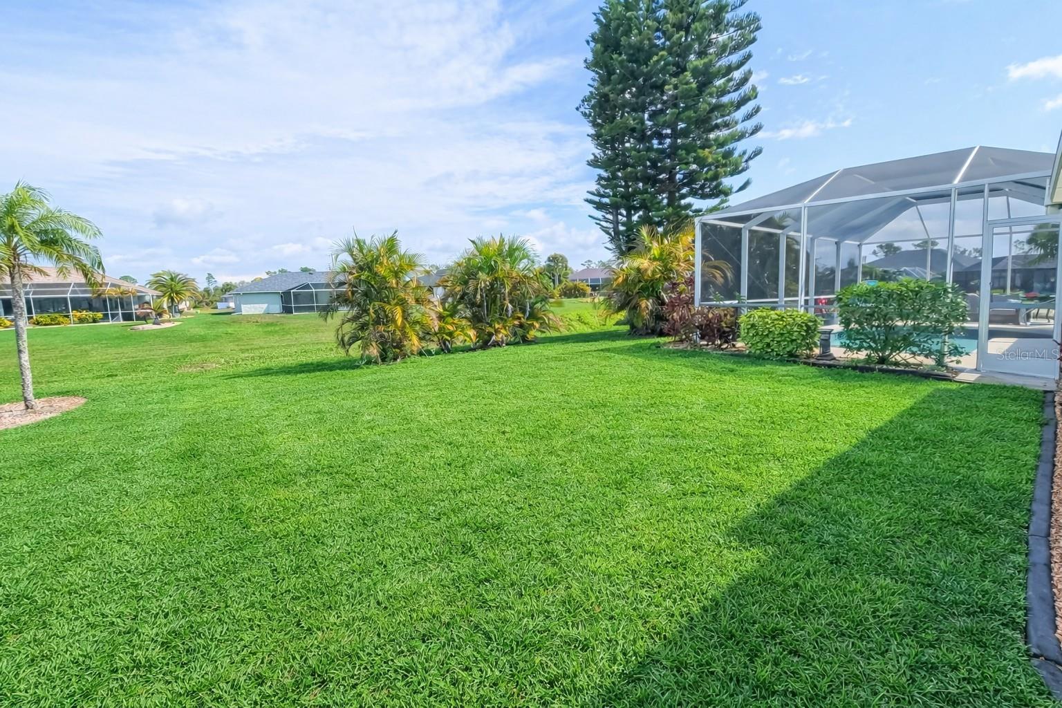 ROTONDA WEST BROADMOOR - Residential