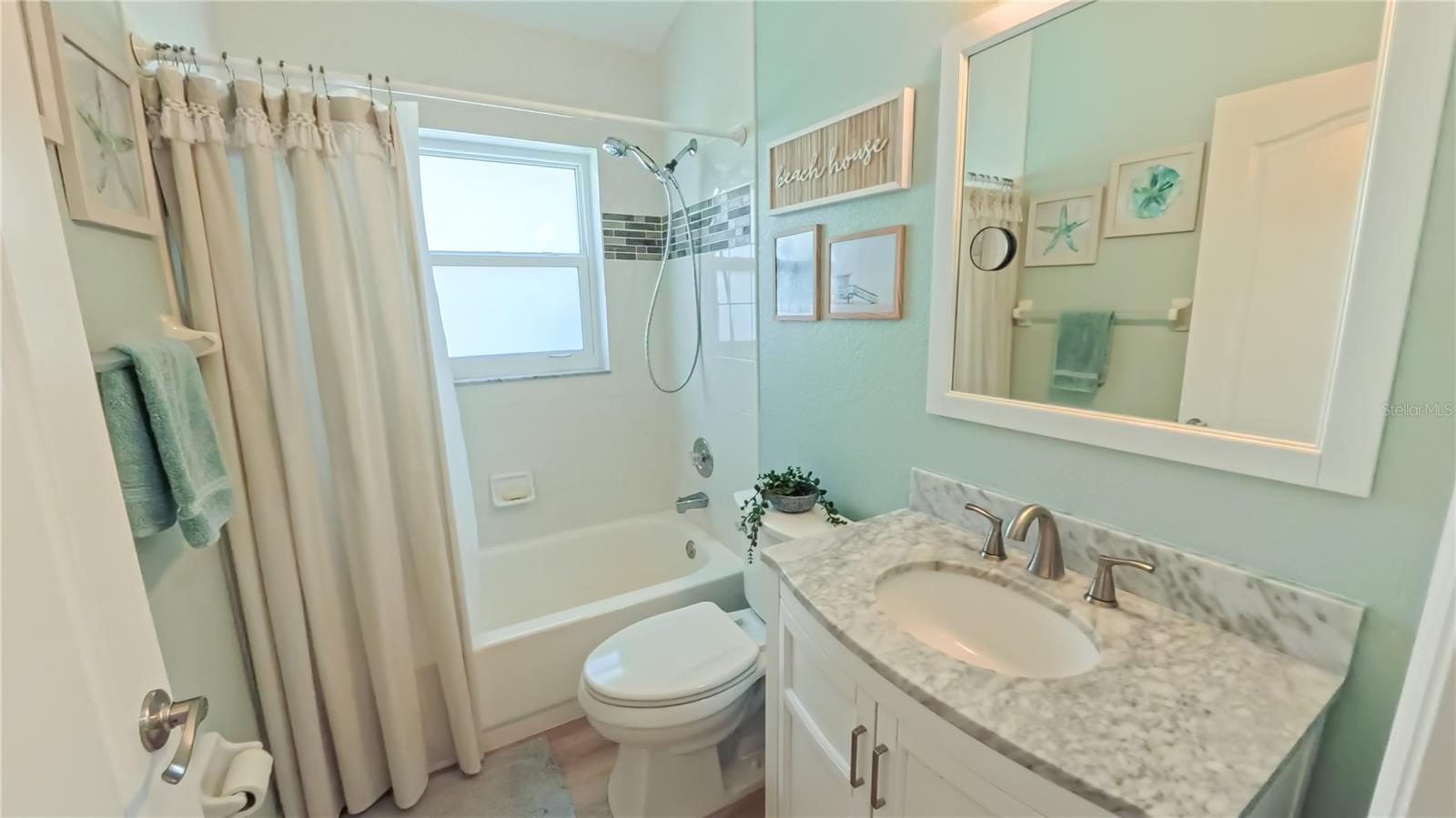 ROTONDA WEST BROADMOOR - Residential