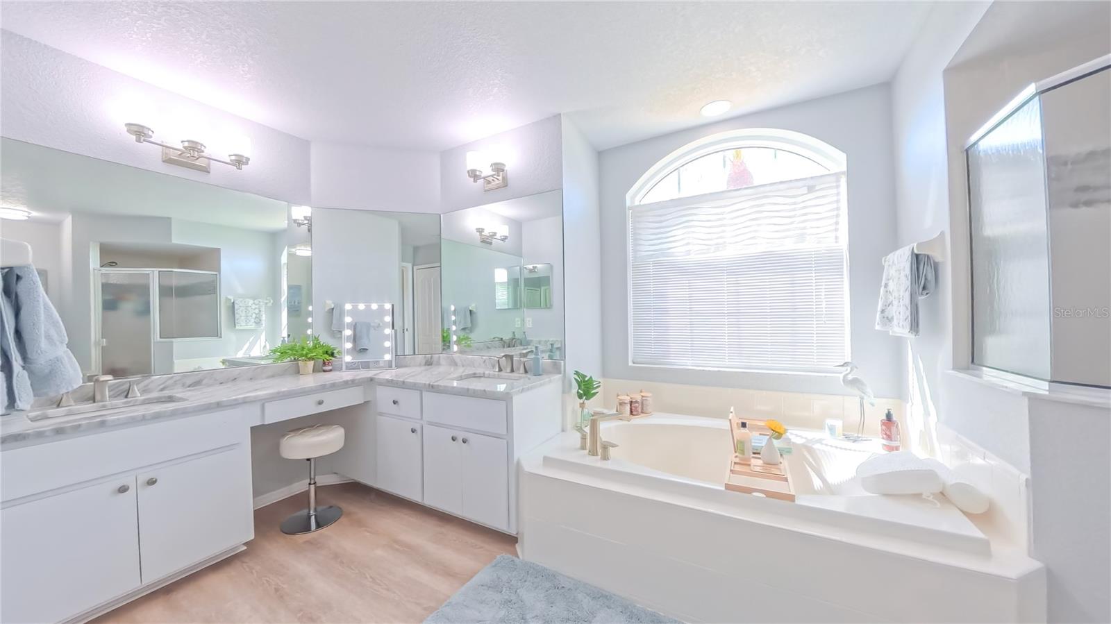 ROTONDA WEST BROADMOOR - Residential