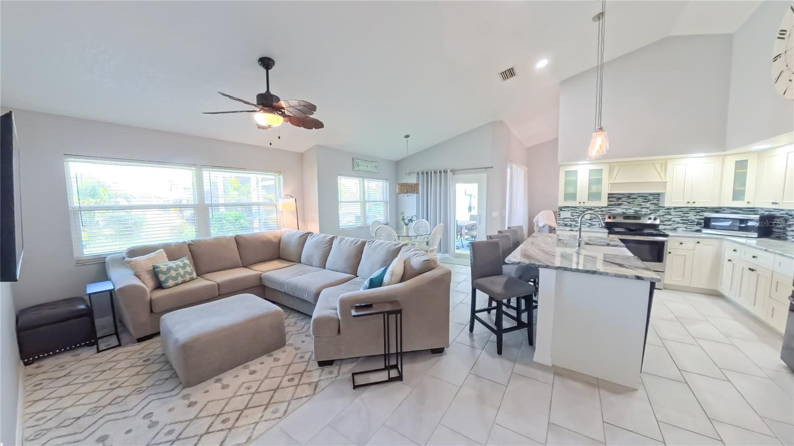 ROTONDA WEST BROADMOOR - Residential