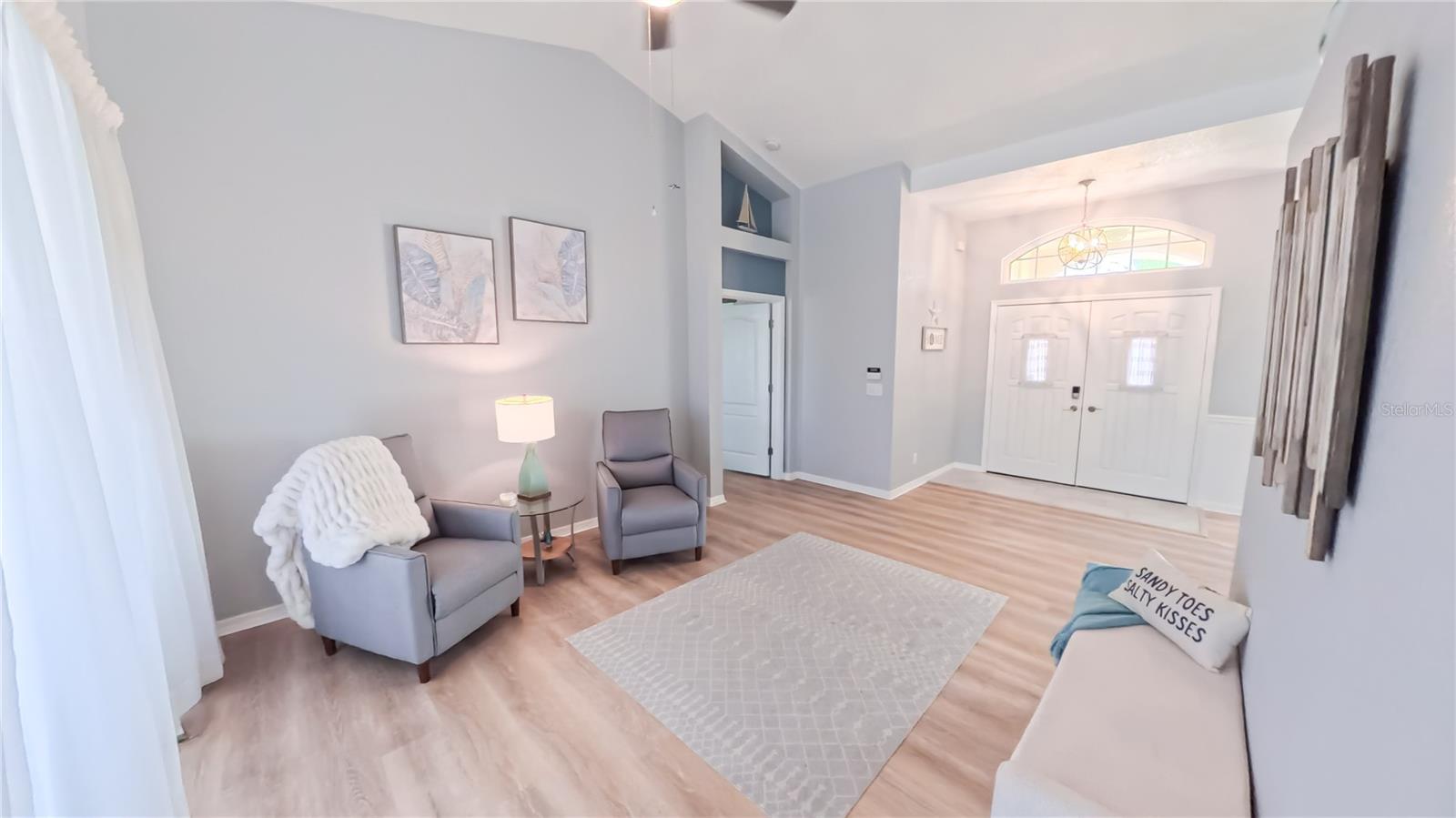 ROTONDA WEST BROADMOOR - Residential