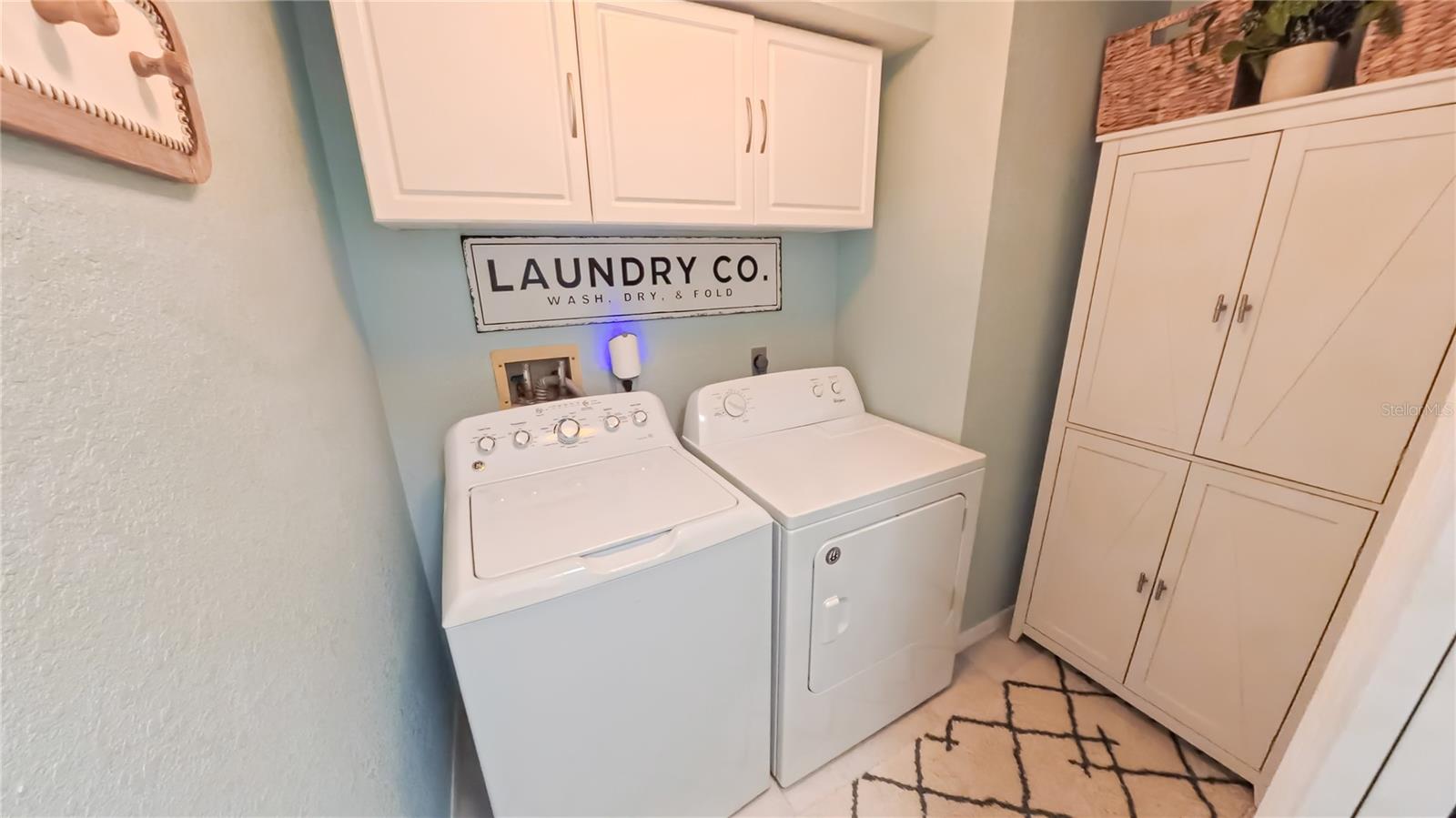 ROTONDA WEST BROADMOOR - Residential