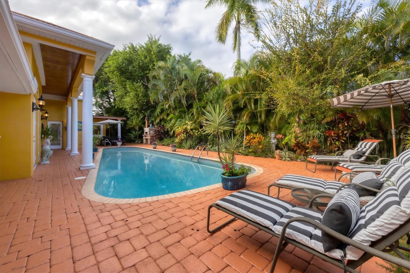 BIRD KEY SUB - Residential