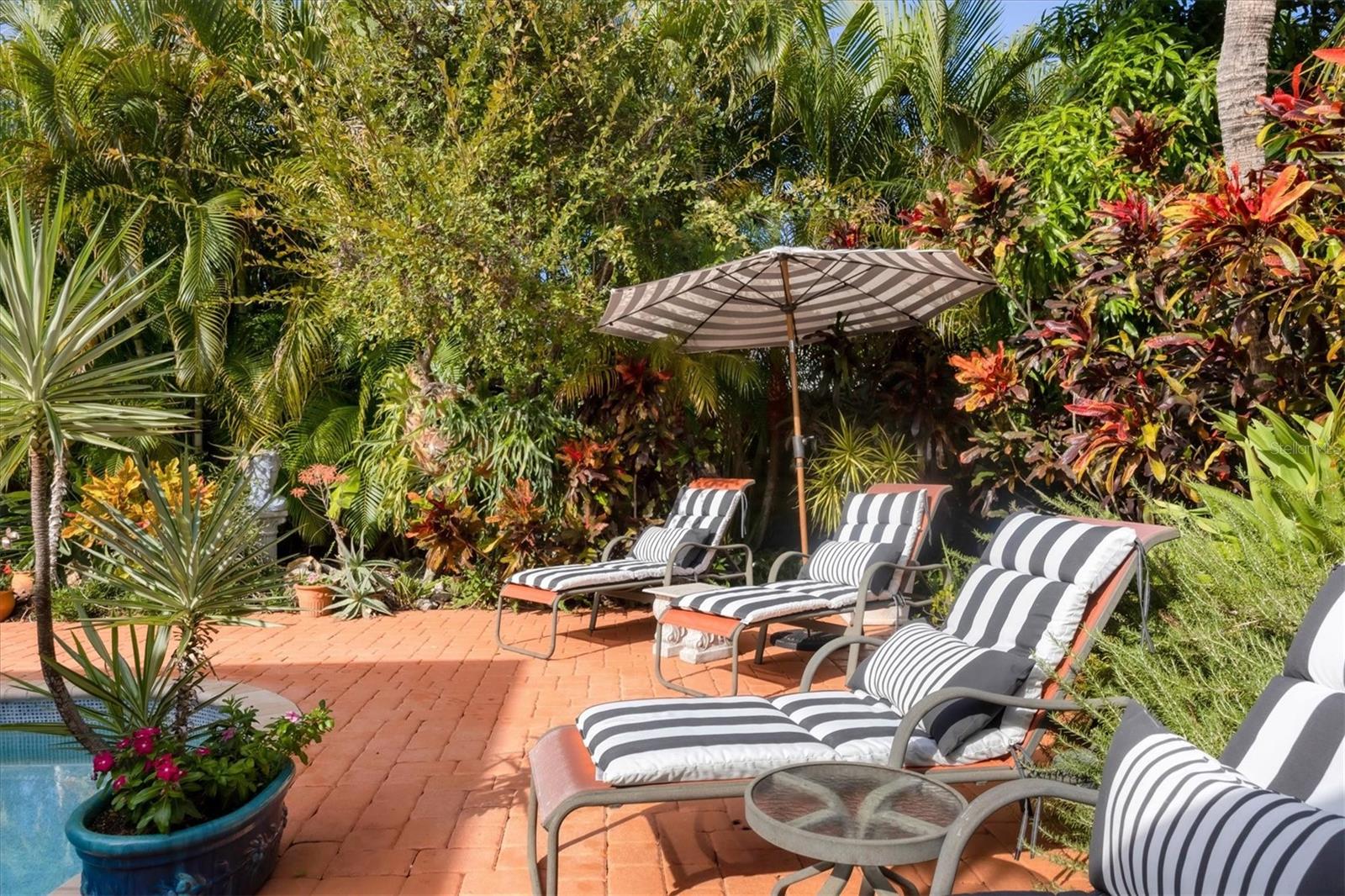 BIRD KEY SUB - Residential