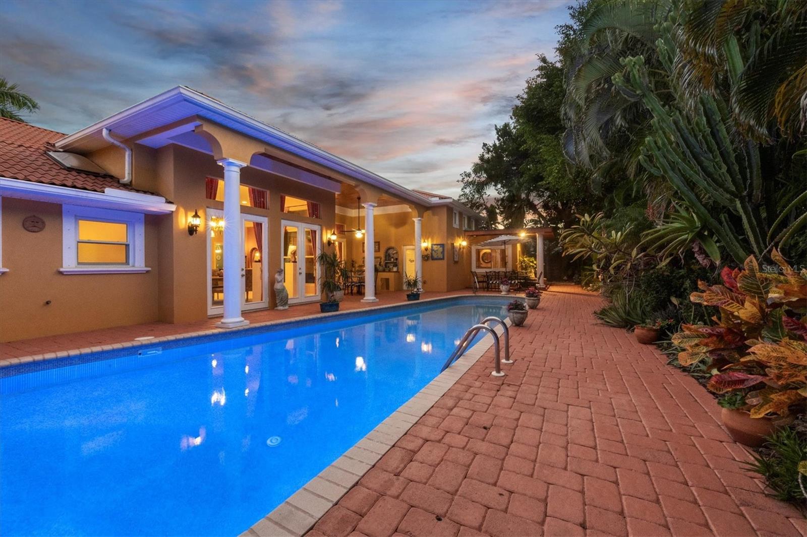 BIRD KEY SUB - Residential