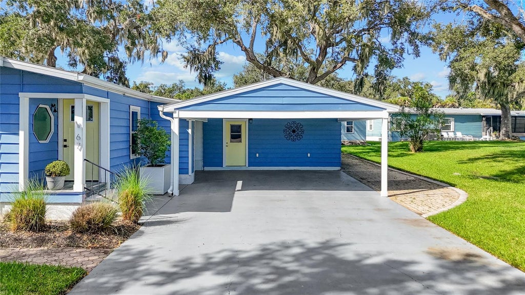 Photo of 67 Meadowlark Circle, Ellenton, FL 34222 (MLS # A4710228)