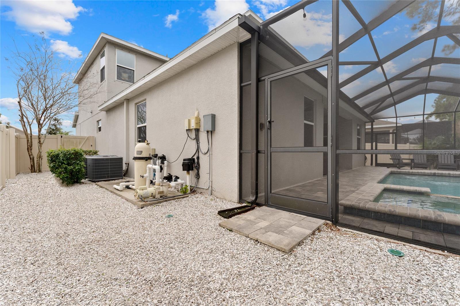 TARPON KEY - Residential