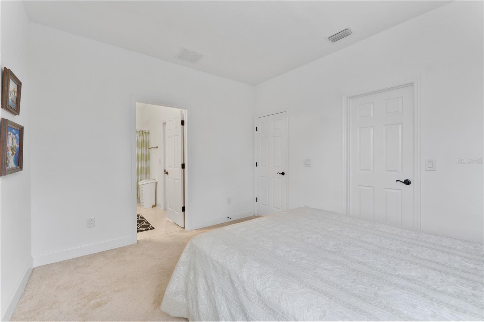 TARPON KEY - Residential